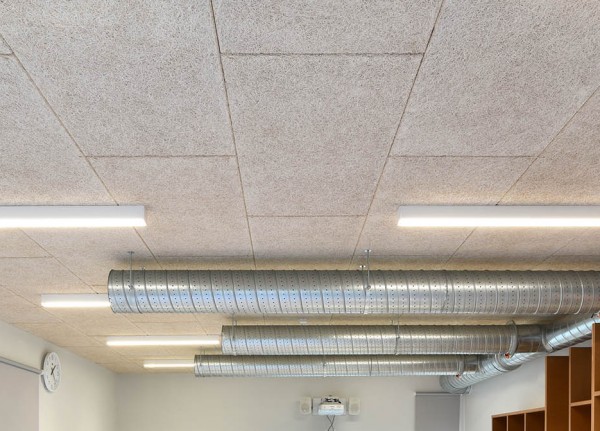 Пано от дървесни влакна CEWOOD W15F-P5 - 15/600/2400 мм